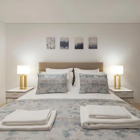 Lovelystay - Hidden & Quiet Duplex Next To Sao Bento Station Porto Zewnętrze zdjęcie