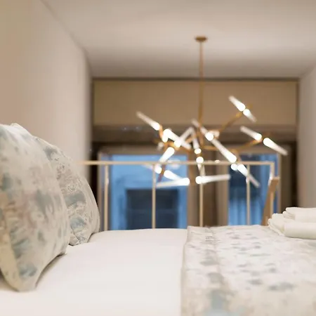 Lovelystay - Hidden & Quiet Duplex Next To Sao Bento Station Porto Zewnętrze zdjęcie